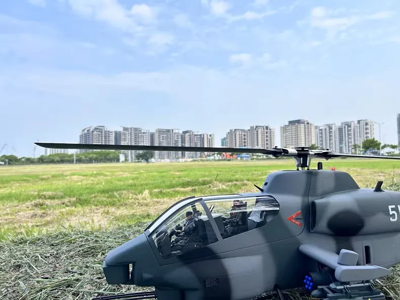 RC Helicopter 500 AH-1 Cobra Scale GPS with H1 Flight Control RTF - Image 3
